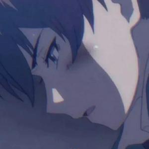 女生让男生看她的小笼包
